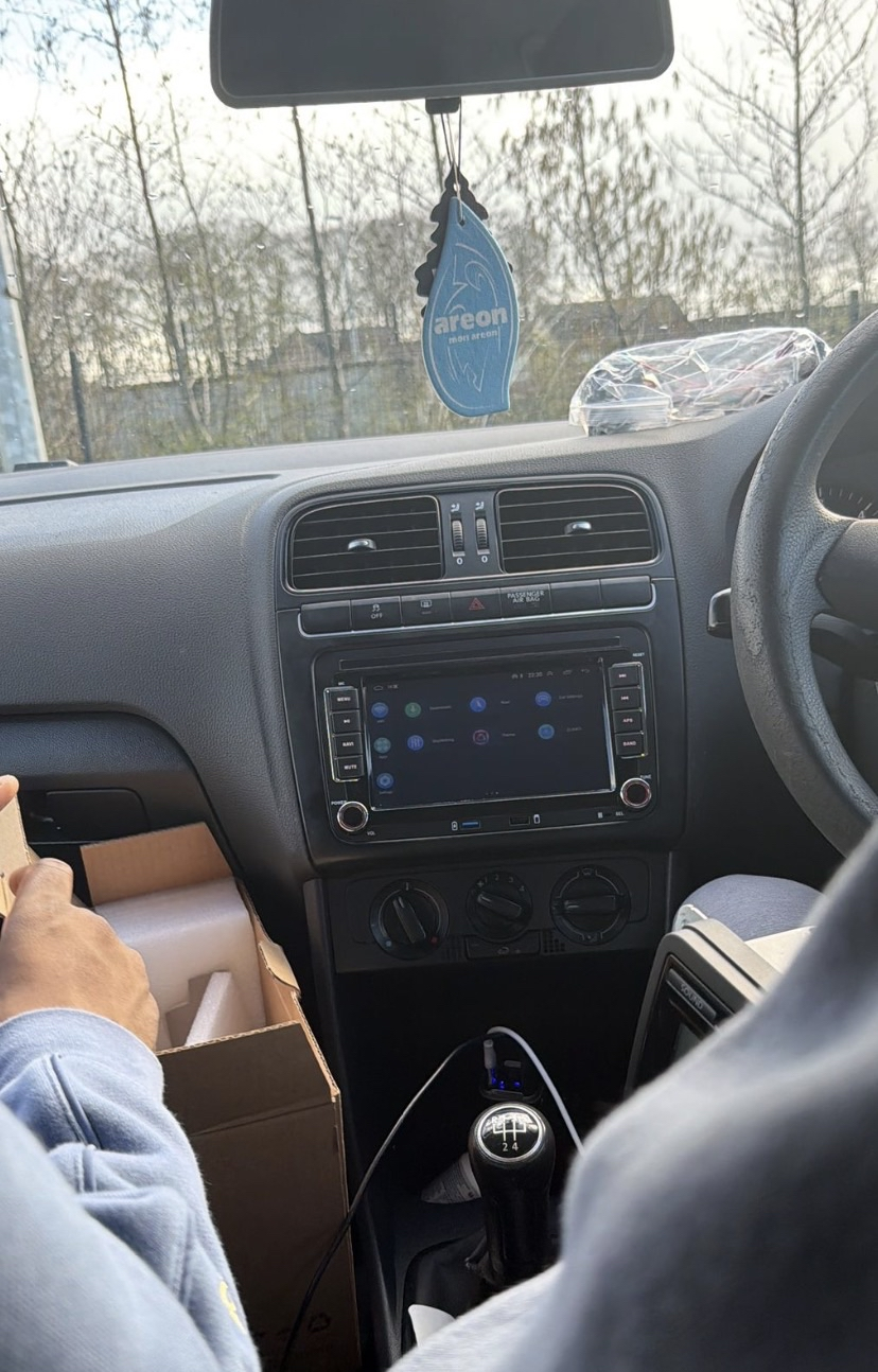 VW. Polo (2011) 