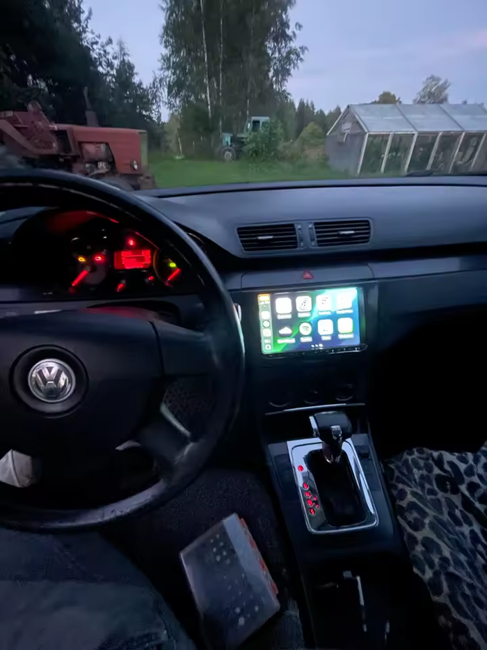 VW. 